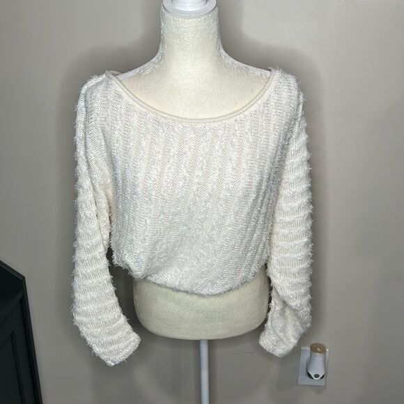 Free people beach fuzzy cropped top size small - Picture 1 of 5